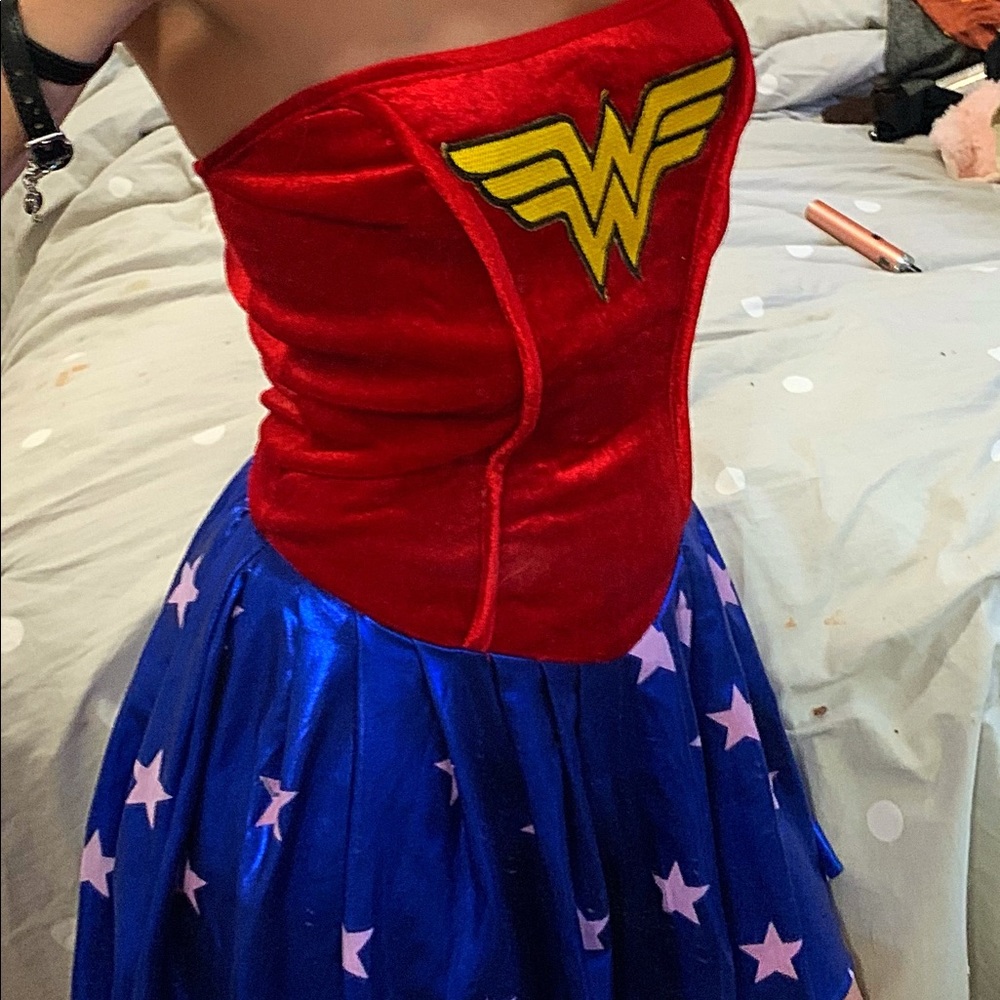Wonder Woman costume size xs